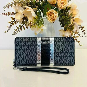 Michael Kors Continental Wallet black